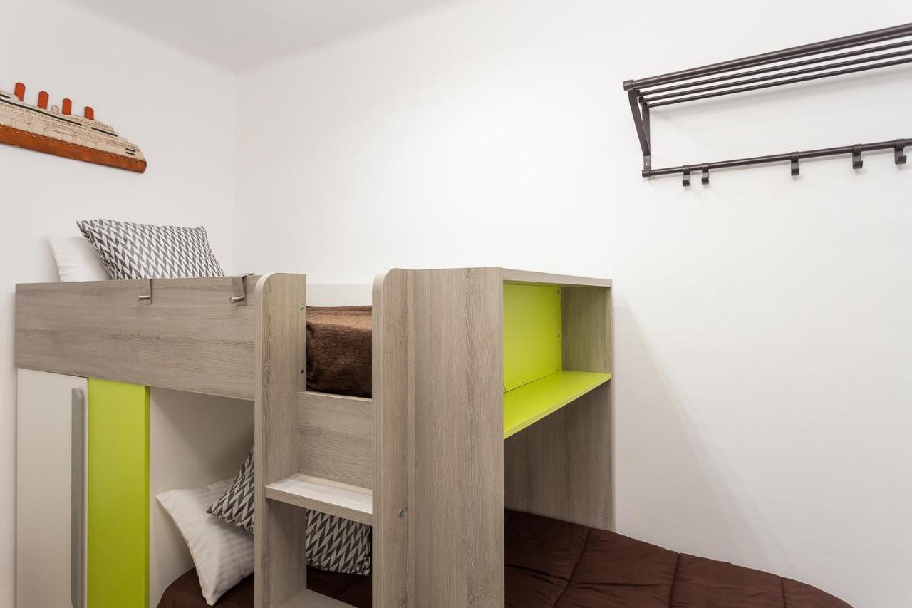 Sagrada Familia Butterfly Appartement Barcelona Buitenkant foto